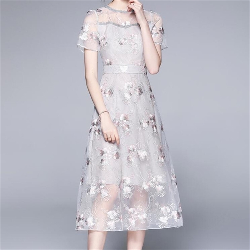 

Embroidery Mesh Dress Women Sweet Short Sleeve O Neck A-line es Summer Elegant Streetwear Midi 210603, Picture color