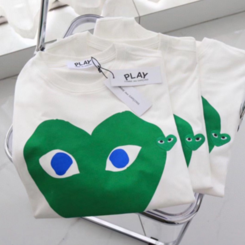 

Fashion CDG Play Commes Mens Womens T Shirts Heart Sport Tee Shirt Des Garcons White Pablo Embroidery Short sleeve For Summer Tees Tops, White;black