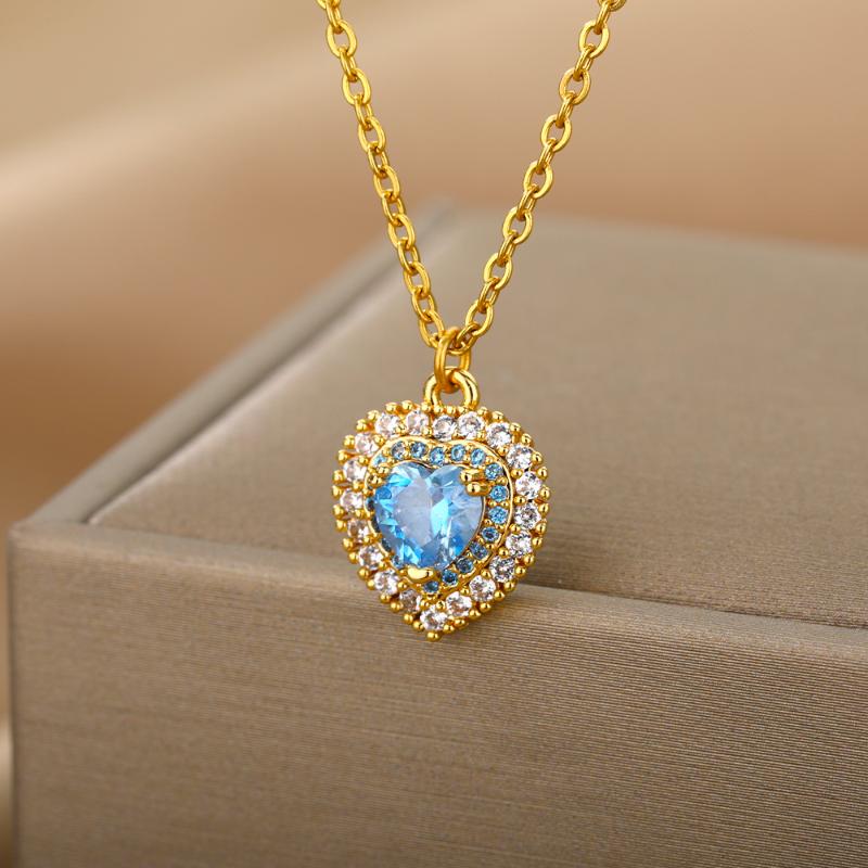 

Chains Goth Women's Neck Chain Luxury Heart CZ Women Pendant Necklaces Simple Versatile Female Wedding Party Statement Jewelry Gift