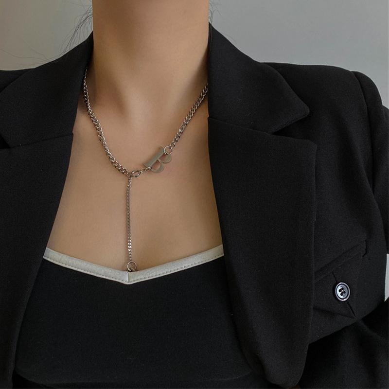 Chokers Korea B Letter Pendant Necklace For Women Vintage Hip Hop Punk Chain Clavicle Female Metal Hollow Jewelry Gift-image-698382345