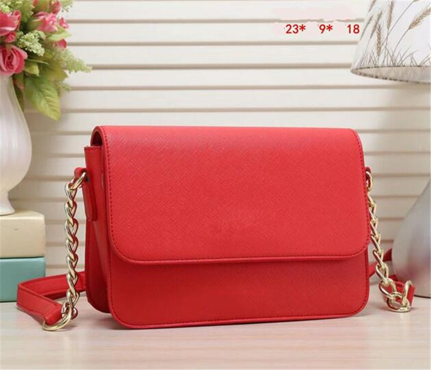 

Luxury Designer Bags Shoulder Bag Mini Handbags Pochette Accessories Crossbody Wallet Womens Purses Card Holder Messenger Purse Handbag Lady