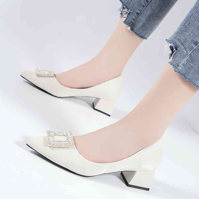 

Sandals 2021 spring pointed shallow mouth single shoes female high-heel work thick heel fashion large size wedding 00W2, Khaki