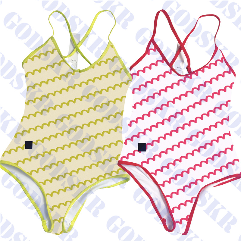 

Bee Print Swimsuit Ladies Bikini Letter Logo Women Swimwear Bikinis Textile Summer Womens Swimsuits One Piece Three Colors, Please contact me real picture