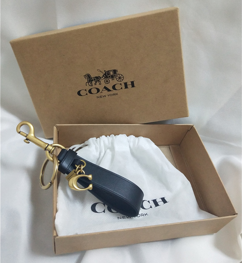 

Coach men's leather business coach key chain car key chain bag Pendant Gift box for women, Silver