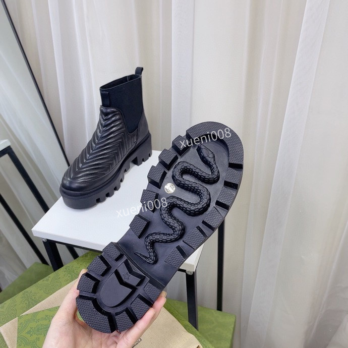 

High quality Womens Designer Boots 35-41 Leather Martin Ankle Chaelsea Boot Fashion Non-slip Wave Colored Rubber Outsole Elastic Webbing ly211203, 01