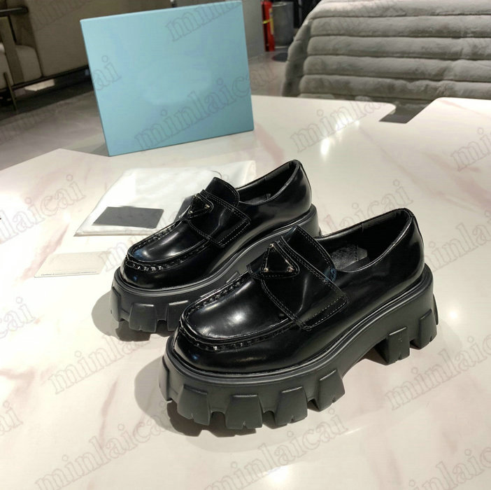 

Monolith Chunky Thick Rubber Sole Loafers Shoes Womens Designers Calf Leather Luxurys Italy Height Increasing Sneaker Casual Shoe Triangle Logo Plaque, Other