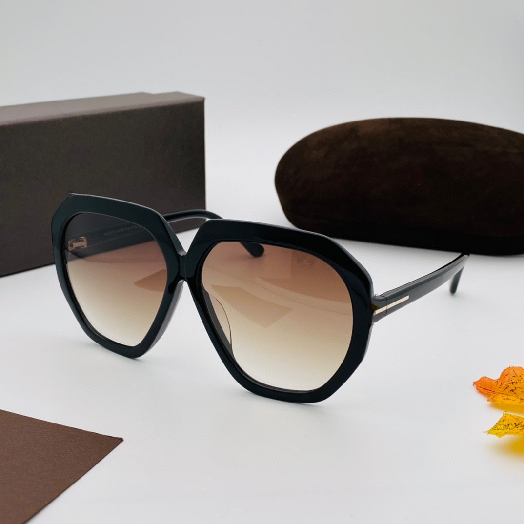 

Sunglasses For women and men Summer style 791 Anti-Ultraviolet Retro Plate Oval full frame fashion Eyeglasses Random Box