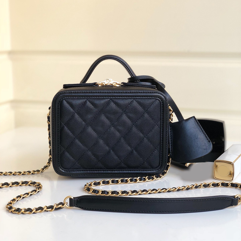 

The latest series women bags 302051 Caviar leather Square but with a breath Interior Zipper Pocket Genuine Leather Fashion atmosphere bags