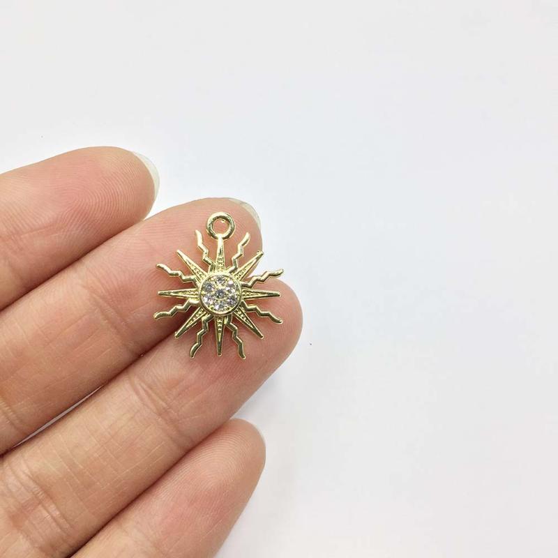 

Charms Eruifa 6pcs 18mm Sun With Rhinestone Coin Zinc Alloy Necklace,Earring Bracelet Jewelry DIY Handmade 2 Colors, Bronze;silver