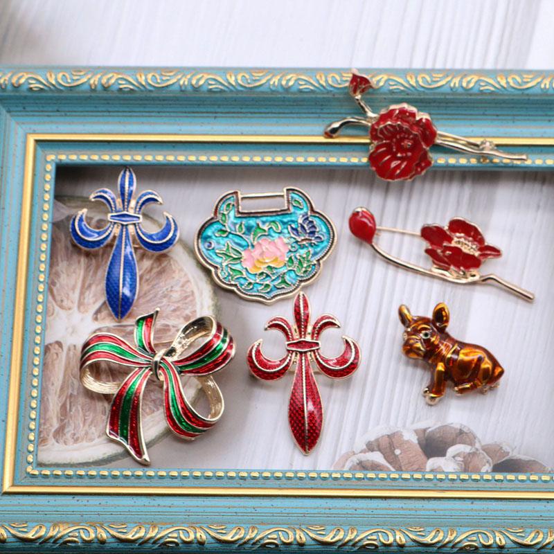 

Pins, Brooches Designs Sweet Bow Flower Enamel Glaze Decoration, Valentine's Christmas Gifts Jewelry
