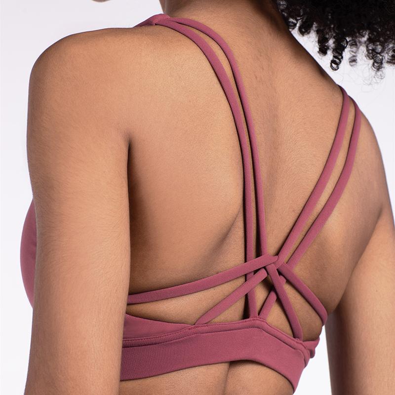 

Gym Clothing TWTOPSE Sports Bra 2021 Naked-feel Fabric Push Up Workout Bras Women Sexy Cross Straps Fitness Crop Tops Deep-V Neck Strappy, White