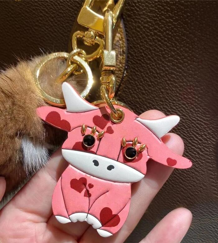 

Fashion Red Heart Pink Calf Cow Car Key Chain Rings Accessories Keychain Keychains Buckle Hanging Decoration for Bag with Box YSK02
