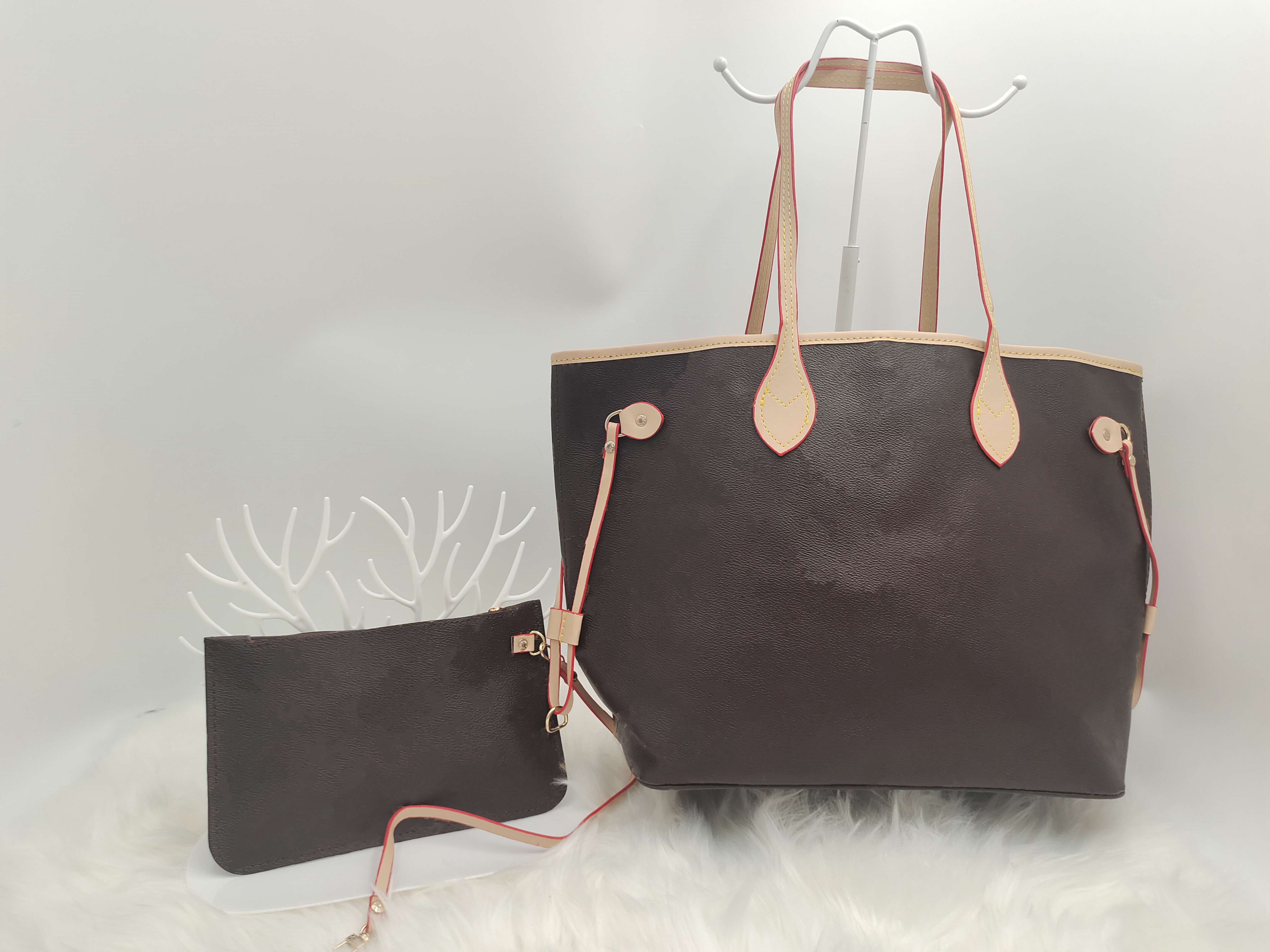 

2022 Shoulder Chain Designer Bag Luxurys Brand Messenger Classic Ladies Purse Tote Letters Canvas Crossbody Wallets, Pic