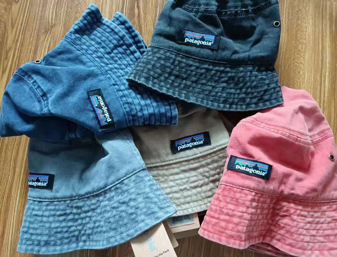 

PATAGONIA Fashion Bucket Hat Cap for Men Woman Baseball Caps Beanie Casquettes fisherman buckets hats patchwork High Quality summer Sun Visor, Black;white