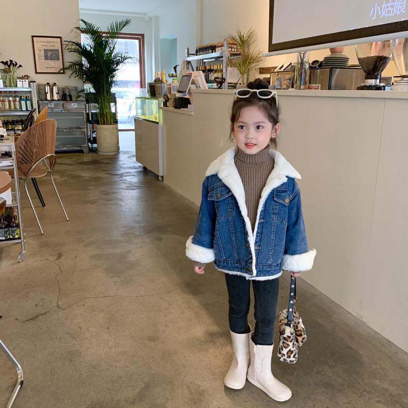 

Jackets MILA CHOU 2021 Winter Children Faux Fur Denim Jacket Baby Boy Girls Thicken Warm Turn-down Collar Coat Kids Clothes, Blue;gray