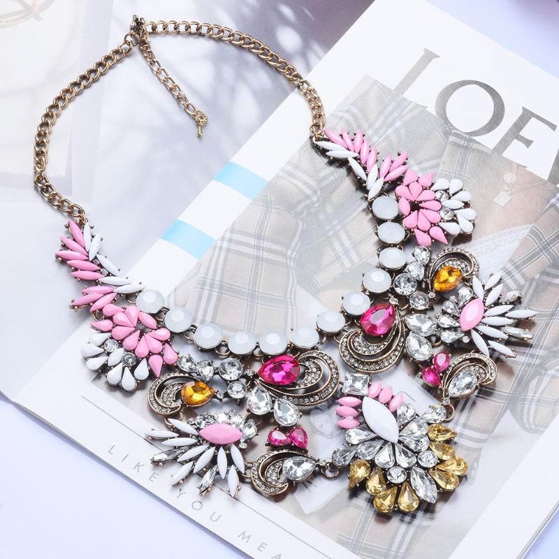 

Chokers Fashion Brand Rhinestone Multicolored Bohemian Good Quality Chunky Collar Women Choker Maxi Pink Statement Necklace Jewelry