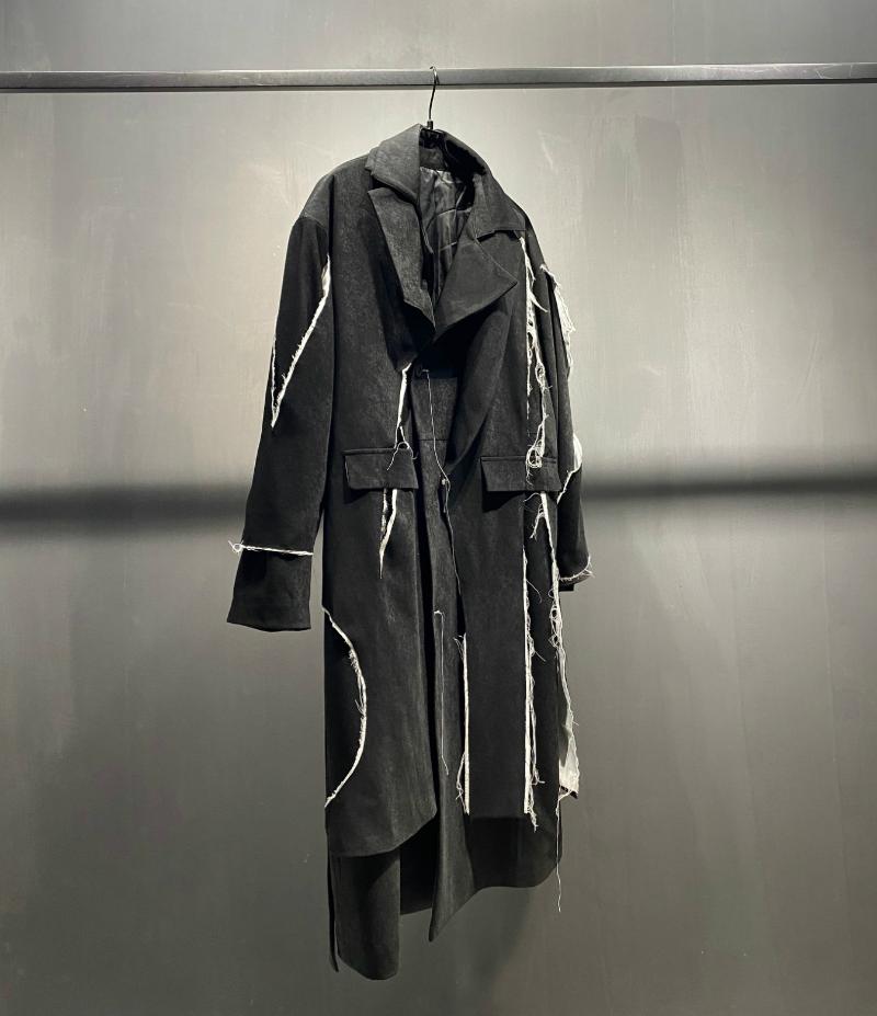 

Men's Trench Coats 2021 Autumn/winter Black Coat Medium Length Double Layer Design Loose Temperament Deconstructed Fur-trimmed, Tan;black