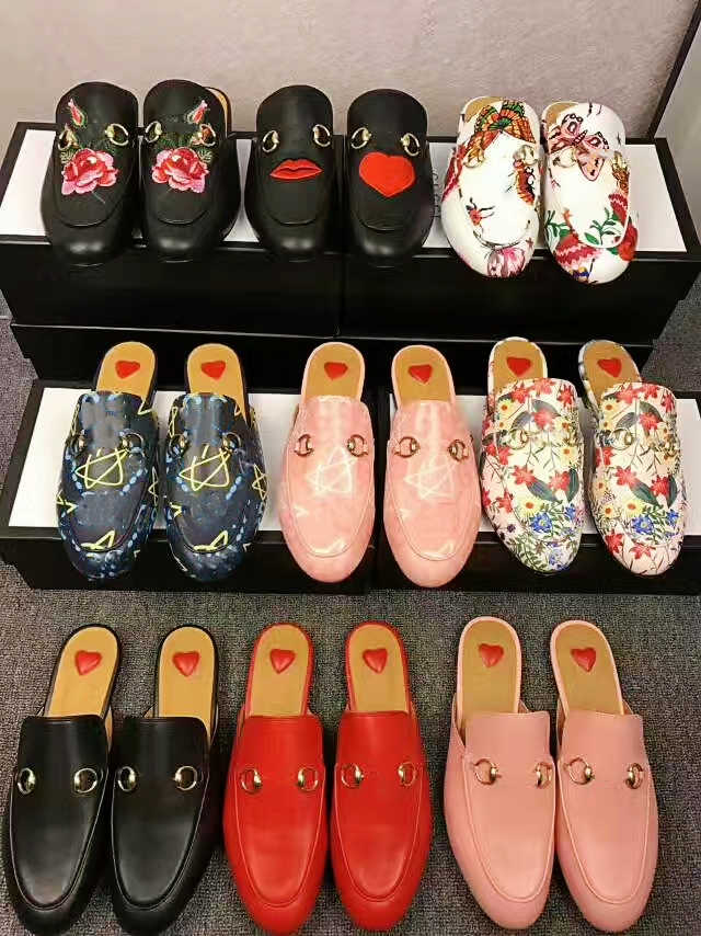 

Ladies Fashion Genuine Leather Loafers Muller Slippers Women Luxurys Designers Shoes Flat Slides Flip Flops Summer Sandals Non Slip High Quality Outdoor Causal, Not sold separately