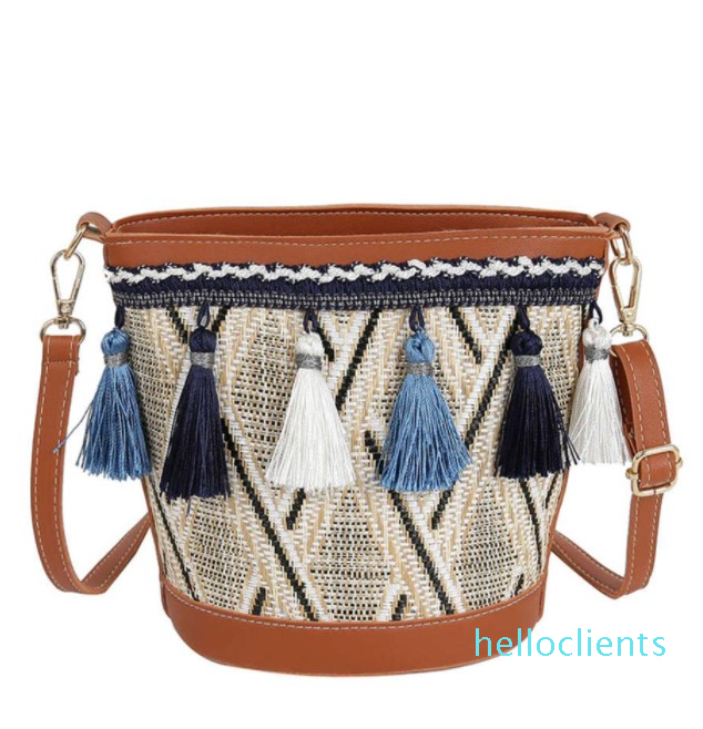 

2021 Women's Bag Ethnic Romantic Suzhou Bucket Literature and Art One Shoulder Straddle Straw, Pink