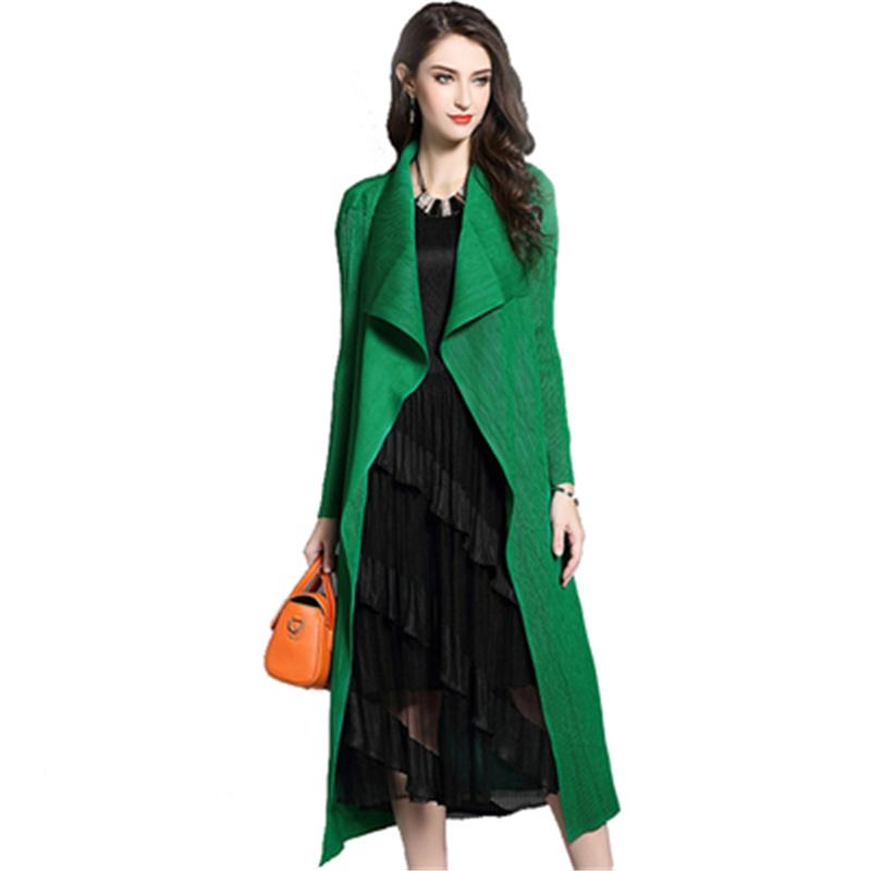 

Women's Trench Coats 2021 Spring And Autumn Fashion Miyake Fold Windbreaker Long Section Cloak Coat Sleeve Large Size H00655, Black