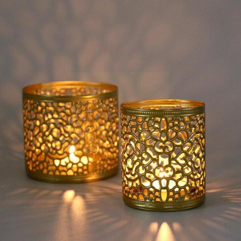 

Party Decoration Iron Candle Holder Hollow Vintage Lanterns Table Ring Aromatic Home Lighting Decor Candlestick Candles Decorative Wedding X
