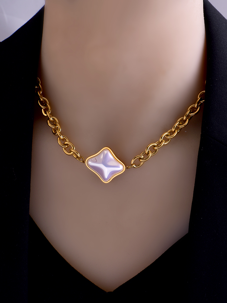 

Designer Irregular Star Necklace women Pendants Retro embellishment Charm Chain Pendant Necklaces Fashion Jewelry gift For Lucky Girl