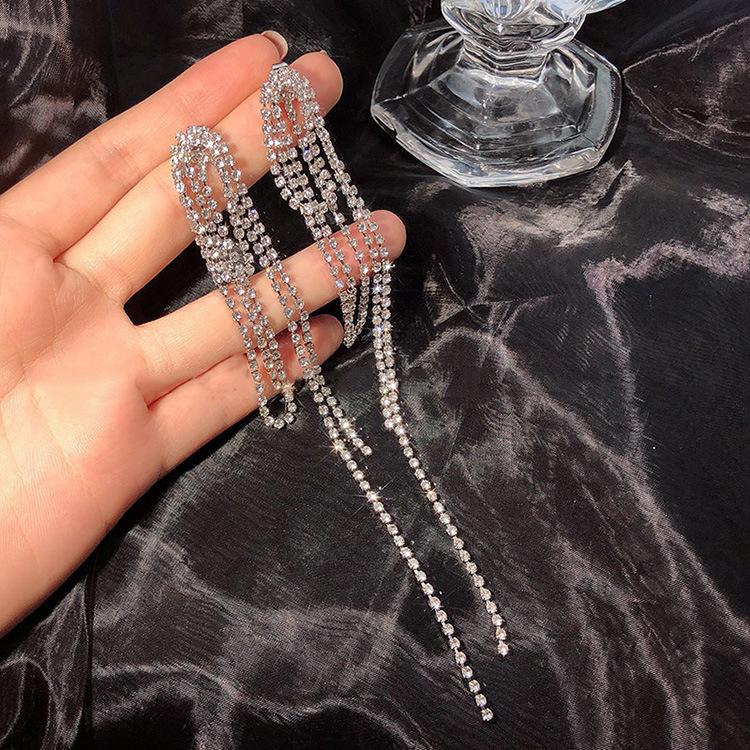 

Dangle & Chandelier Classic Crystal Earrings Ladies Exaggerated Long Tassels Rhinestone Fashion Korean Jewelry, Silver