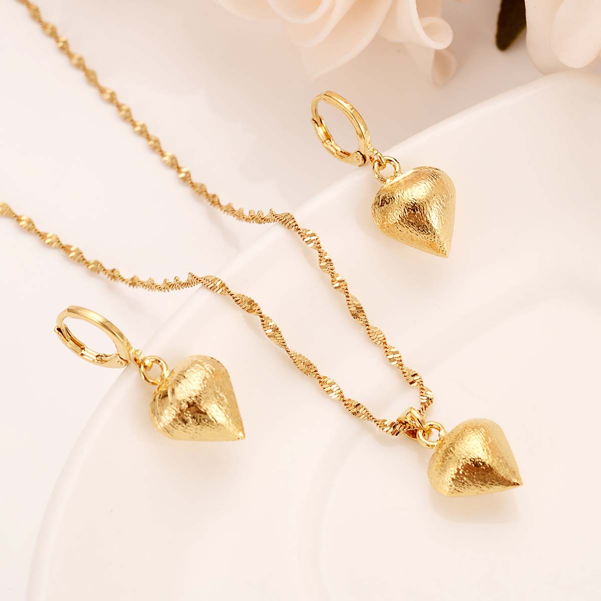 Scrub Top Heart Jewelry sets Classical Necklaces Pendant Earrings Set 18k Fine Gold G Brass Arab Africa Wedding Bride's Dowry-image-677813172