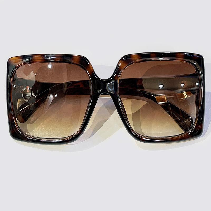 

Sunglasses Oversized Women's Square Sunglasess 2021 Fashion Outdoor Travel Eyewear For Female UV400 Lentes De Sol Mujer
