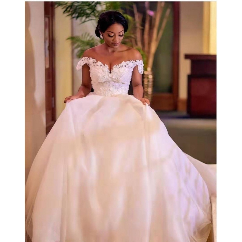 

Wedding Dresses plus size Africa Bridal dress wedding gowns, White;black