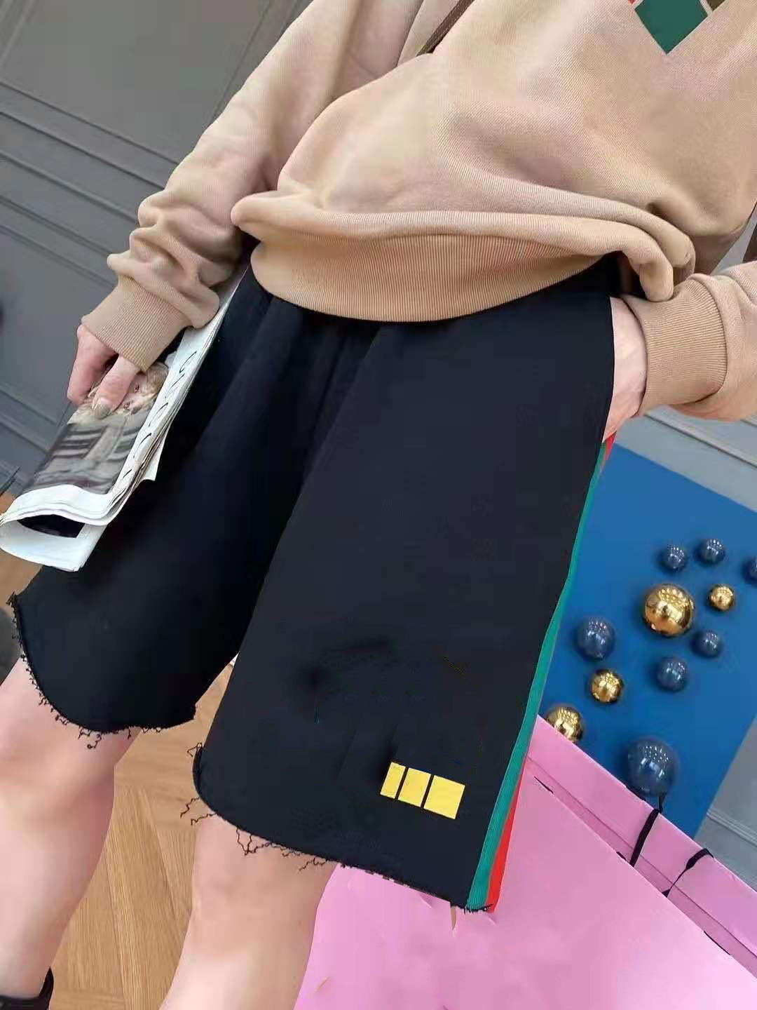 

Mens Track Shorts Summer Fashion Beach Short Pants Unisex Pattern Printed With Drawstring Adjust Pant Hip Hop Street Outwears Size -XL, Black