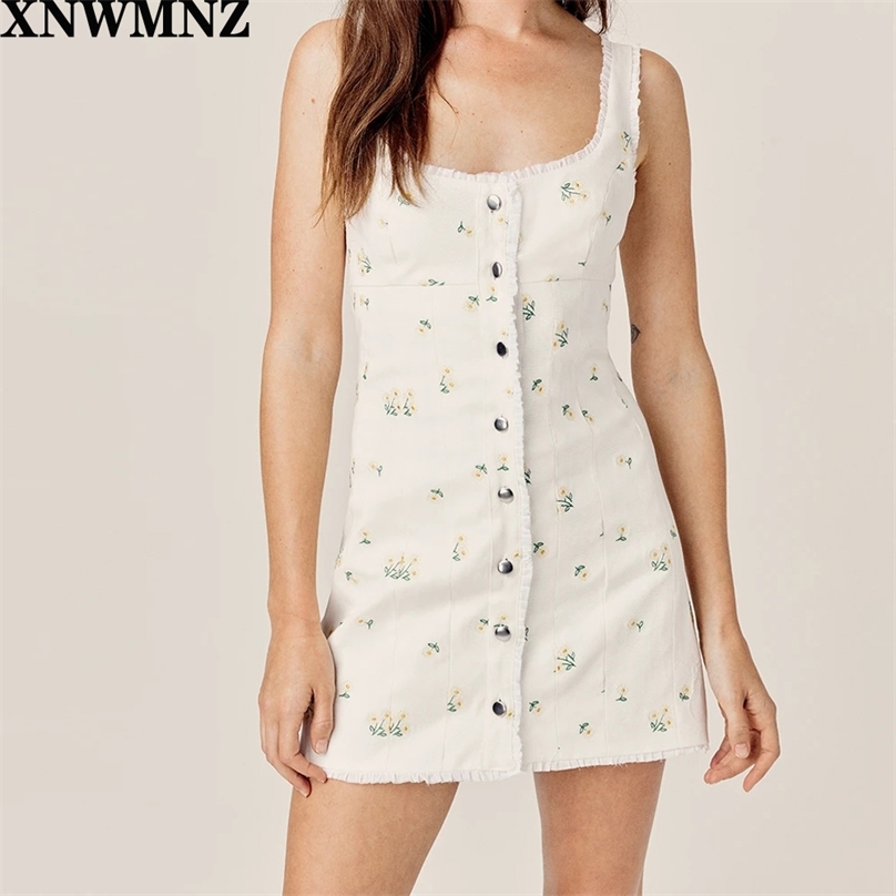 

Playful mini sunflower embroidered stretch denim dress figure-contouring panels delicate ruffle details Metal buttons 210520, Ivory