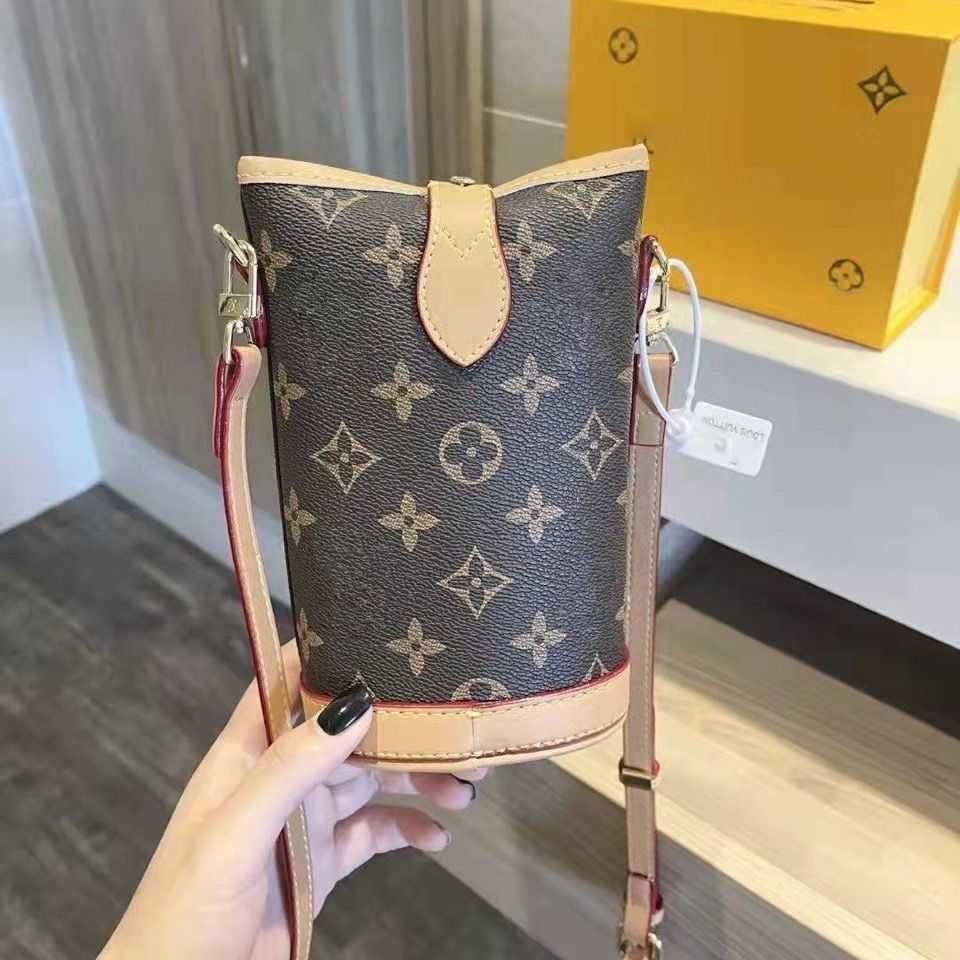 

CLASSIC FLOWER Bag high texture mobile phone cross messenger small bag multifunctional young people's foreign style women's cool sense, Yellow