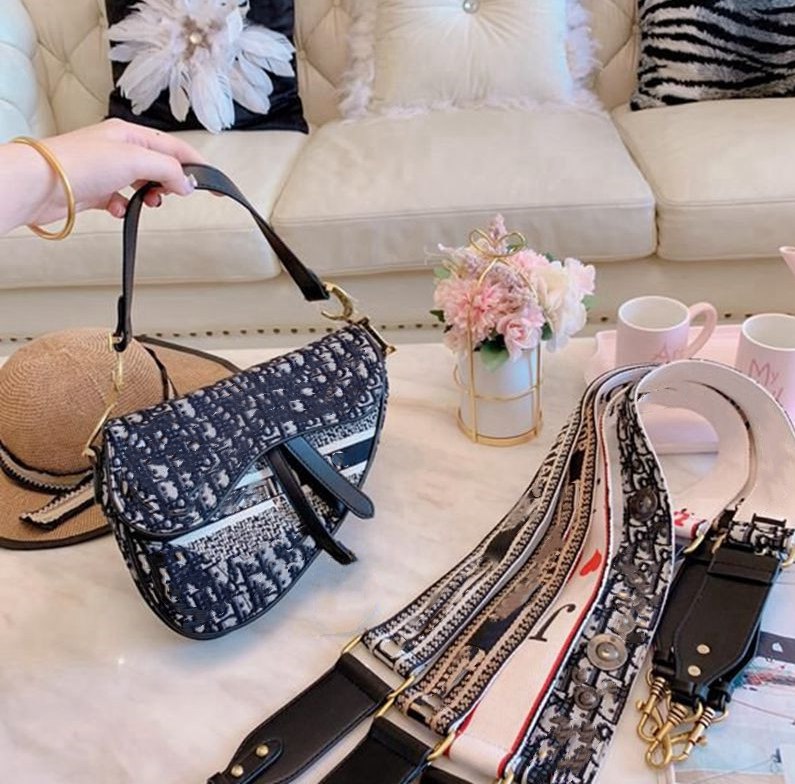 

2021 lovely bag party star style luxury shoulder messenger crossbody women hand fashion bags handbags handbag -l1850, Red;black