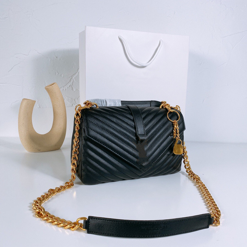 

fashion woman Clutch shoulder bags Plain handbag Quilted Denim Letter lady Designer metal chain Letters lock accessories, Black