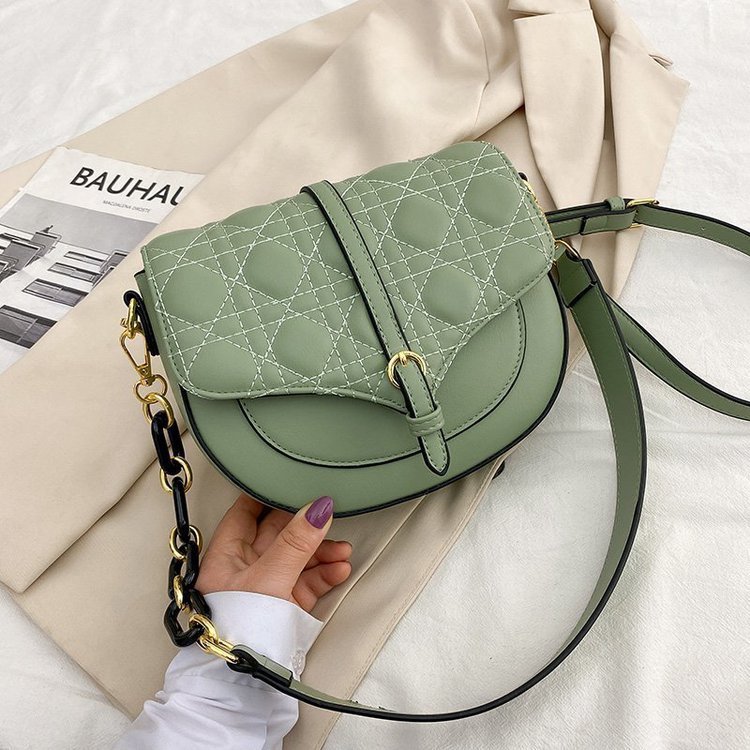 Design S Premier printemps Nouvelle version coréenne Selle polyvalente Sac à bandoulière à la mode Simple Round
