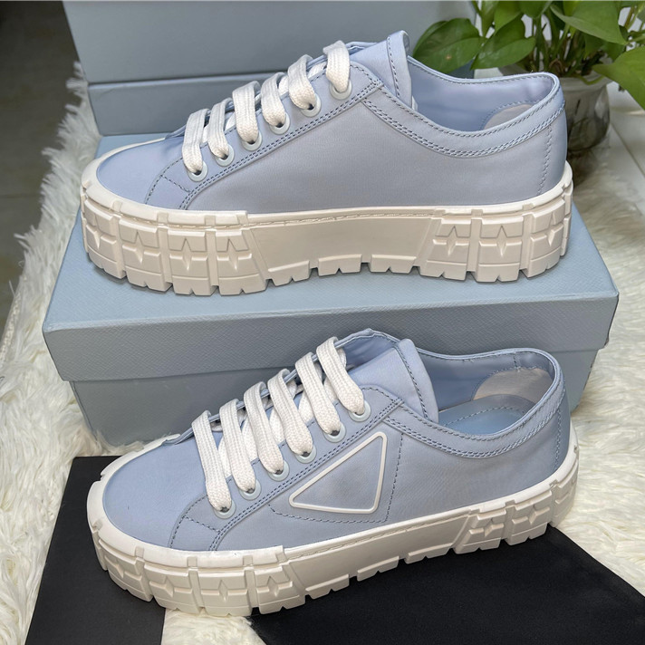 

Nylon prad Designer Women Casual Shoes Gabardine Classic Canvas Sneakers Brand Wheel Lady Stylist Trainers Fashion Platform Solid Heighten Shoe PK80, 7grey