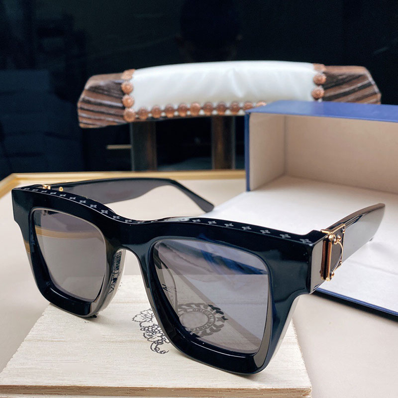 

Mens Black Sunglasses 98120 Square Plate Full Frame Five Colors Fashion Casual Wild Style Vacation Special UV400 Protection Top High Quality, White;black