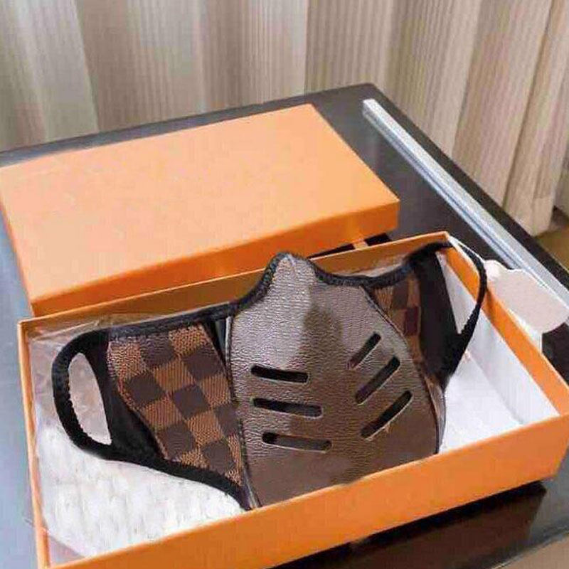 

24Style With BOX Unsiex PU Leather Dustproof Breathe Mask Fashion Brand Designer Letter Print Men Women Outdoor Sports Protective Durable Mouth Masks, Silver
