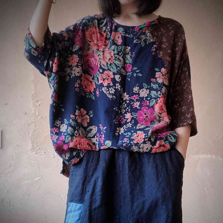 

Johnature Summer Patchwork Print Blue Flower Top O-Neck Vintage Half Sleeve Cotton Women Casual All-match Loose T-shirt 210521