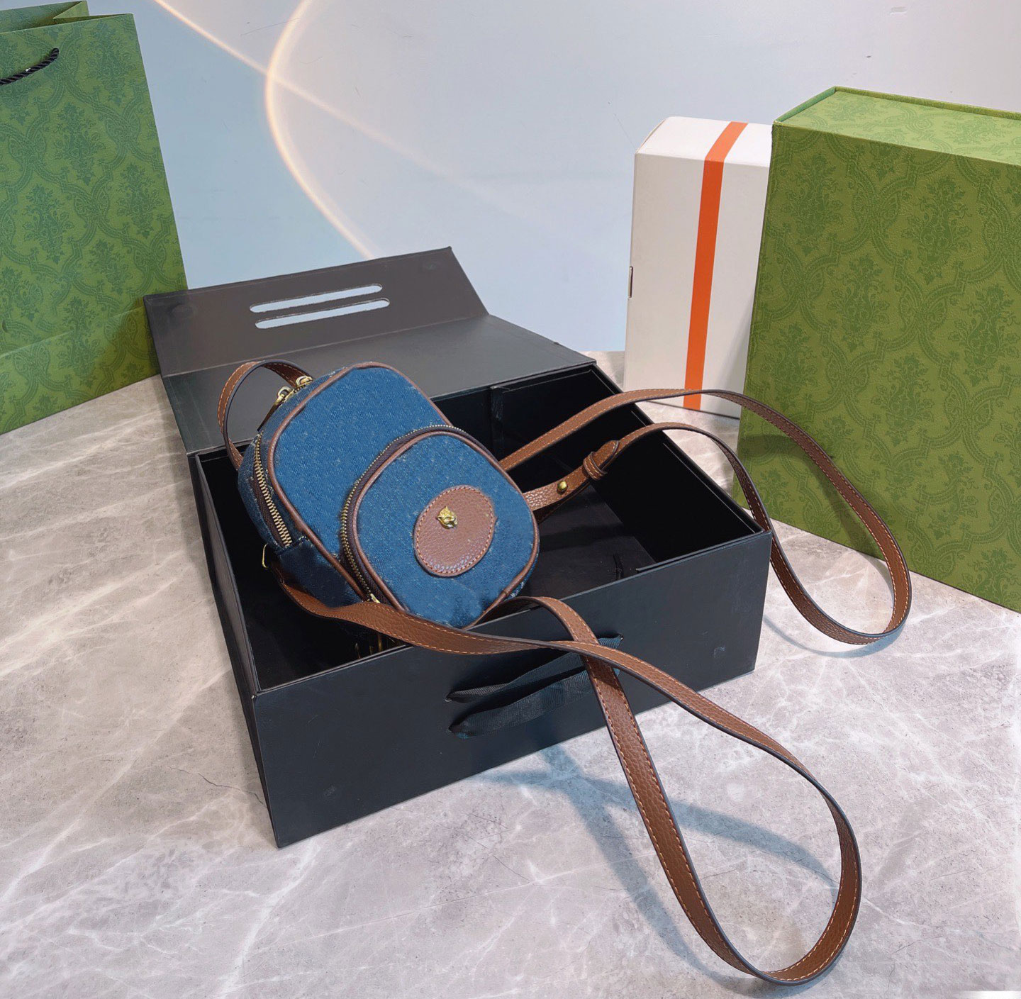 

21ss Brand Mobile Phone Bag Luxury Designer Woman Backpack Multifunctional Mini Camera Bags Handbag Back Pack