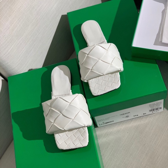 

2021 women Slippers slides slipper Summer Sexy Sandals luxurys designers real leather platform sandal Flats fashion Ladies Beach, Shoebox is not sold separately