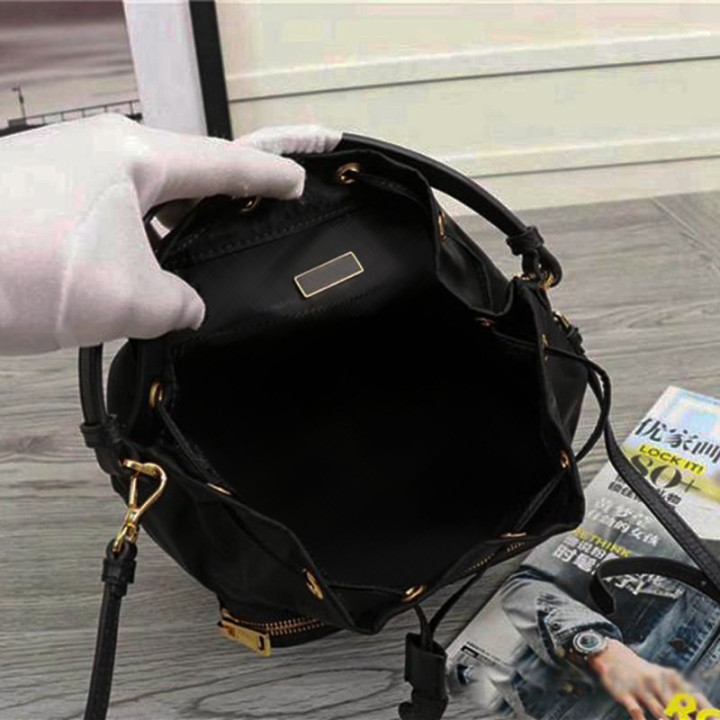 

Bucket bag fashion crossbody handbag high quality nylon handbags purses plain tote string clutch black bumbag single shoulder bags, Customize