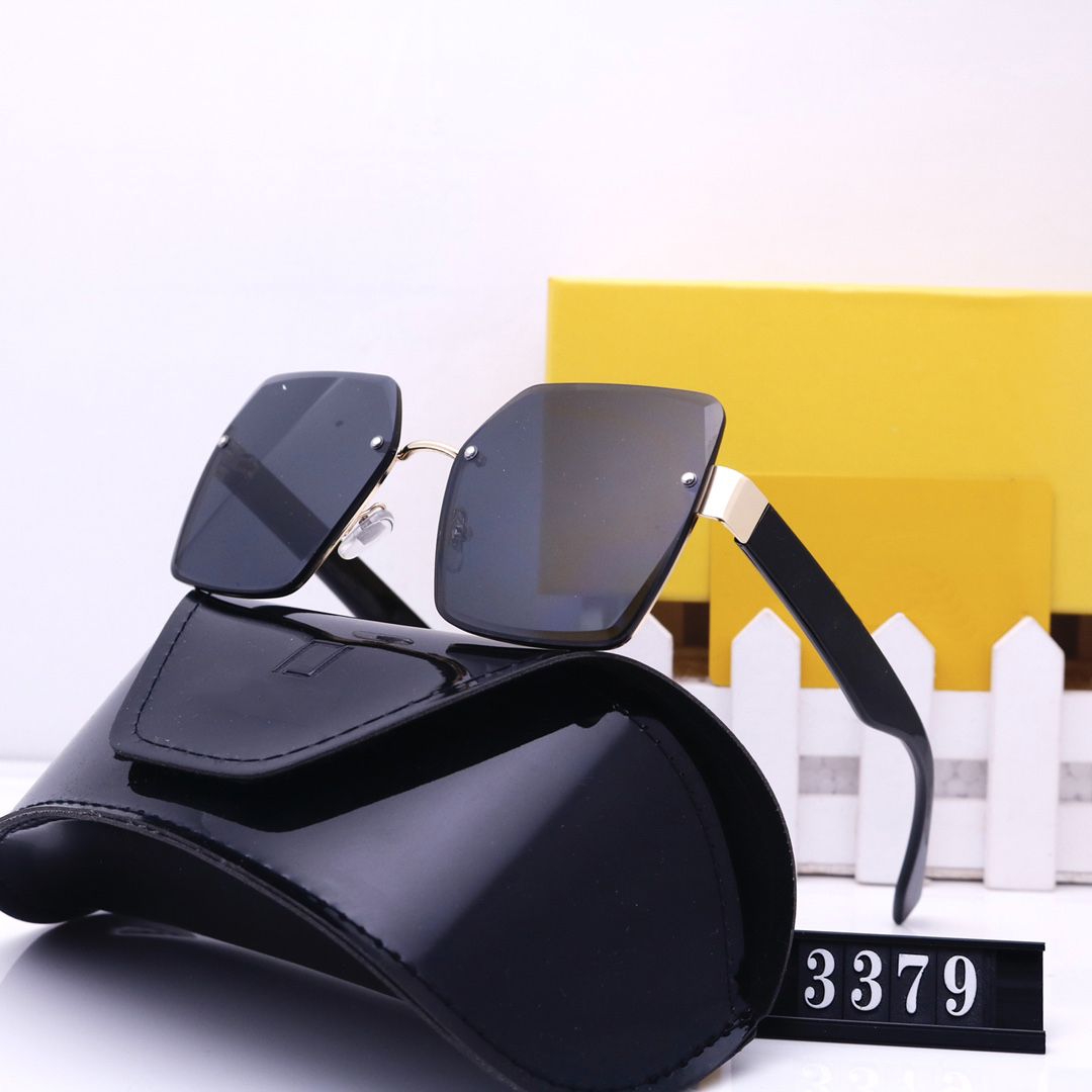 

Fashion designer sunglasses high quality workmanship luxury exquisite four seasons driving anti ultraviolet beach tourism Sunglasses trend 6 colors, White;black
