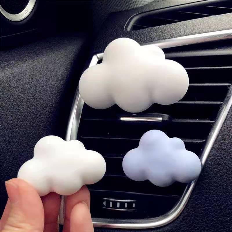 Décorations intérieures voiture climatisation sortie nuage décoration solide parfum durable lumière parfum mignon créatif ornements