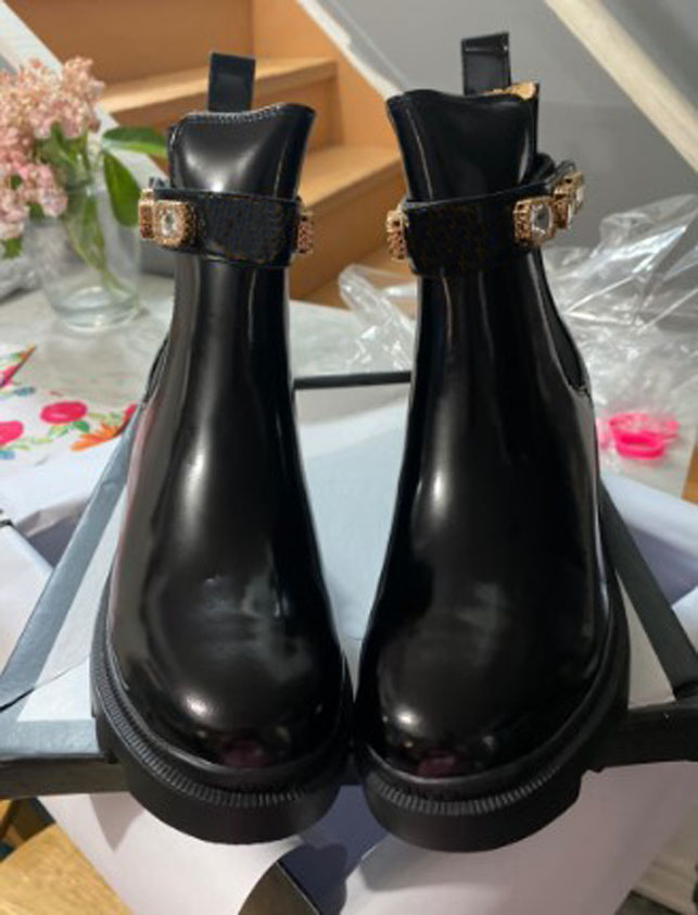 

Fashion and versatile thick heel women's boot buckle pure hand embroidery Italian water diamond oversized standard size 35-42, Black