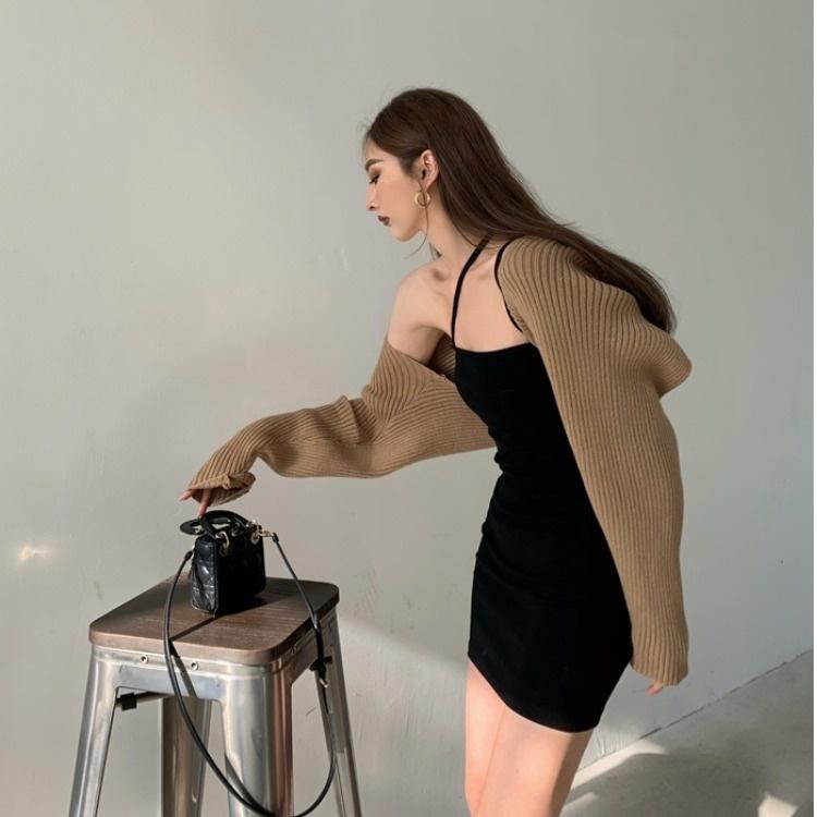 

Women's Sweaters Short Knitted Cardigan Loose Lazy Style Long Sleeved Blouse Coat Autumn And Winter Casual Top Fashion Z538a, Piece of black dress