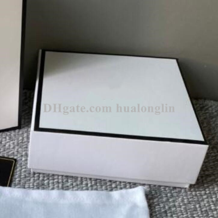 

Women fashion Cosmetic bags cases waist belts with box genuine leather high quality promotional discount, Silver buckle