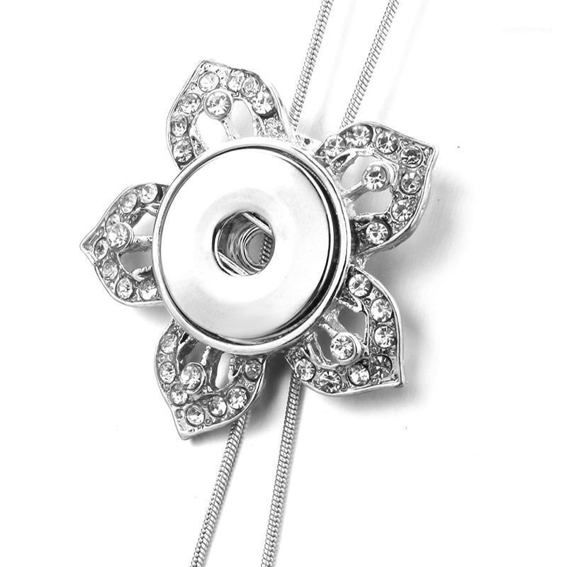 

Crystal Flower 18mm Snap Button Jewelry Sweater Chain Necklace & Pendants DIY Chains