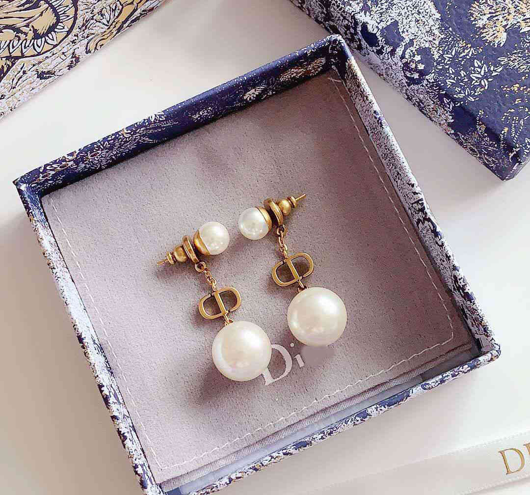 

D home / Dijia new CD Pearl high version material 925 silver pin Earrings PPR7, Golden